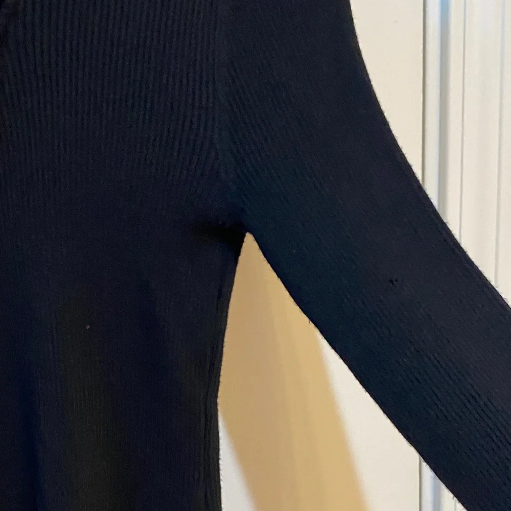 NOBO Classic Black Long Sleeve Tee - Picture 6 of 7